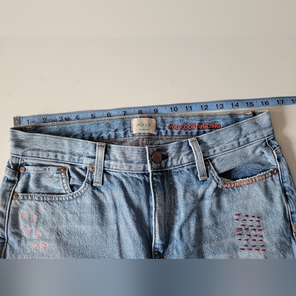 AO.LA Alice & Olivia Amazing Scott Boyfriend Cropped Jeans 32 - Picture 5 of 9